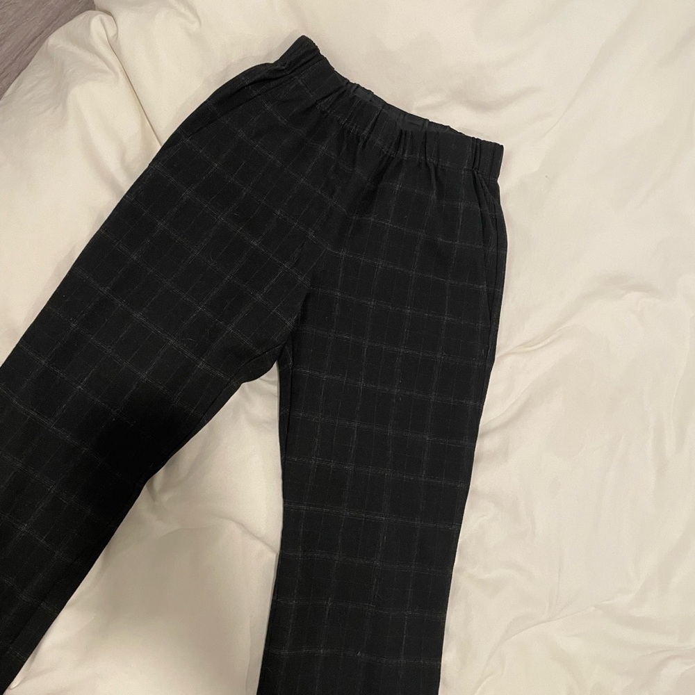 The Group Babaton Aritzia Plaid Jogger Pants XXS